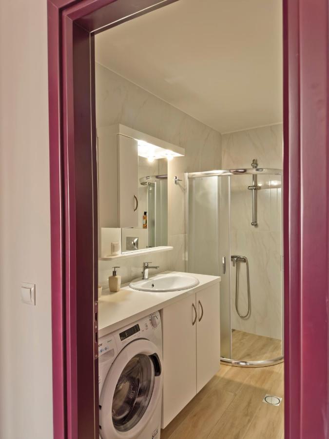Sea Sparkle 1b Apartment *